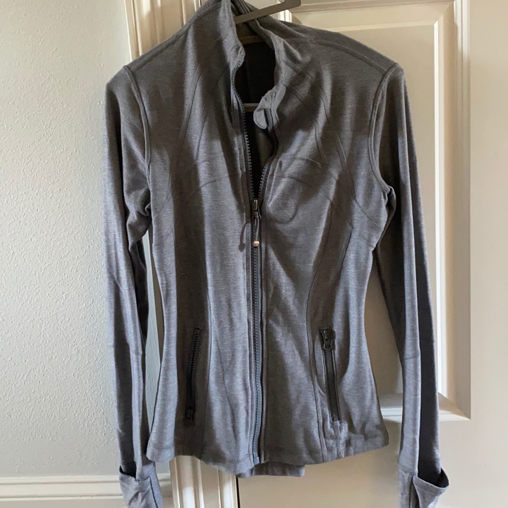 Adorable lululemon zip up jacket! Lightly used.